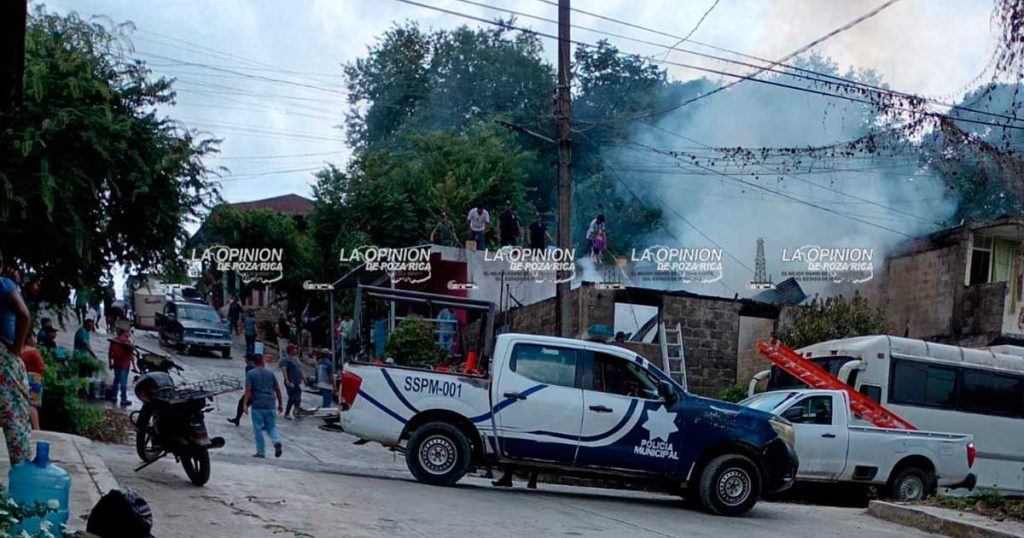 Voraz incendio en Ixcatepec
