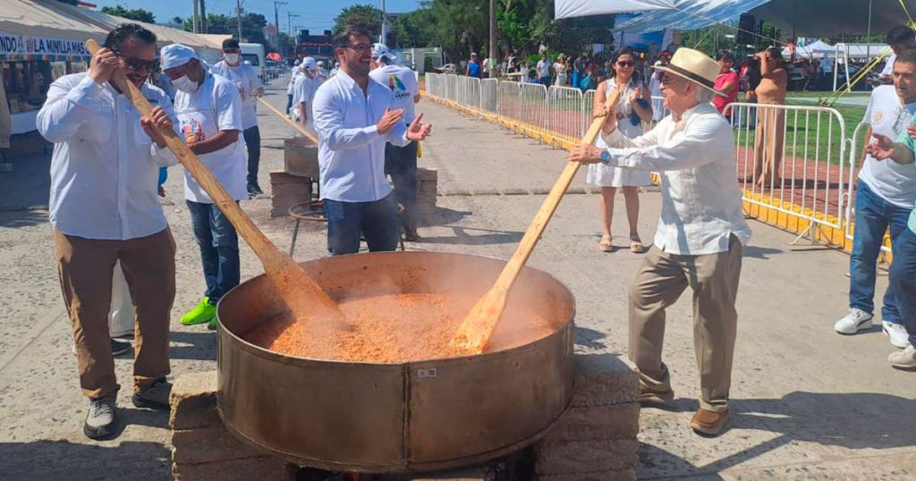 Exitoso regreso del Festival de la Minilla en Antón Lizardo; impulsa el turismo y la gastronomía alvaradeña
