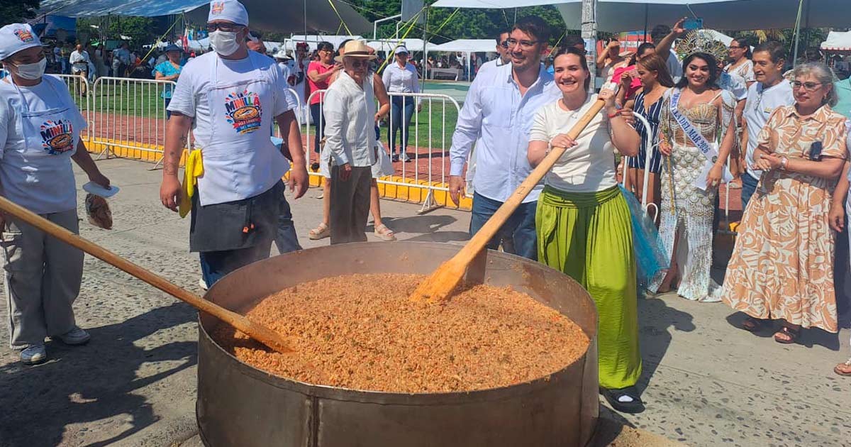Exitoso regreso del Festival de la Minilla en Antón Lizardo; impulsa el turismo y la gastronomía alvaradeña