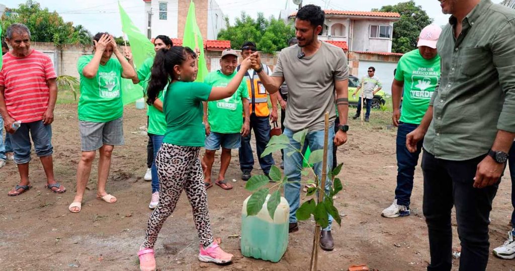 Partido Verde combate efectos del cambio climático en Veracruz; Edgar Herrera Lendechy impulsa jornadas de reforestación