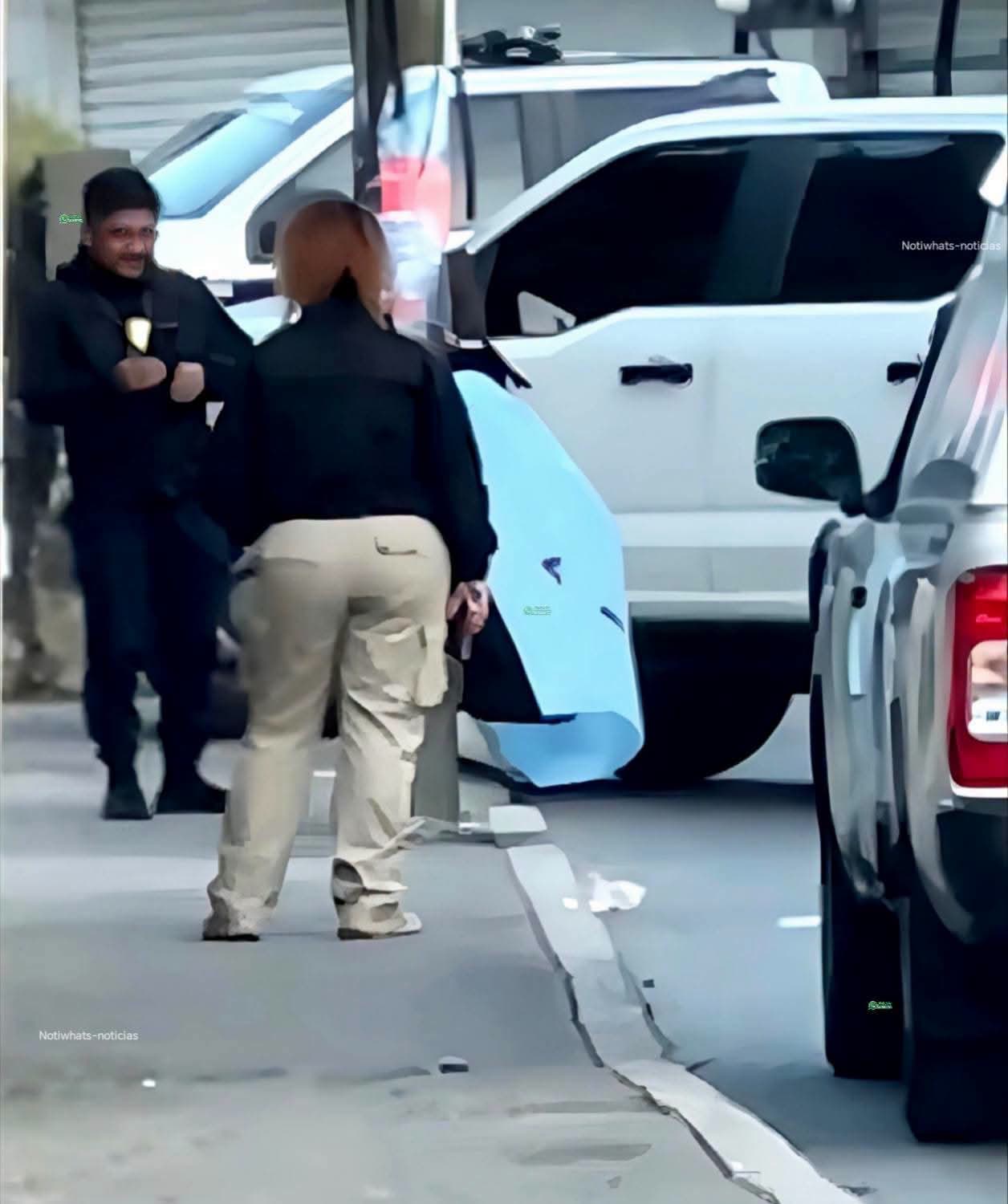 Vecinos retienen y amarran a presunto ladrón; muere en plena calle