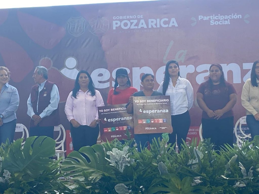 Adanely Rodríguez Fortalece los hogares de Poza Rica