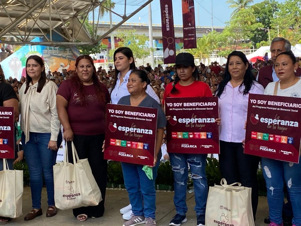 Adanely Rodríguez Fortalece los hogares de Poza Rica