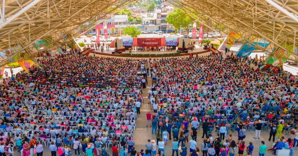 Gobierno de Poza Rica arranca primera entrega de programas sociales con 2,500 apoyos alimentarios y 10,000 láminas para familias pozarricenses Gobierno de Poza Rica arranca primera entrega de programas sociales con 2,500 apoyos alimentarios y 10,000 láminas para familias pozarricenses