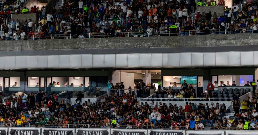 Noche histórica en el "Pirata": Omar Soto firma el primer gol y triunfo de Piratas FC en Liga de Expansión Noche histórica en el "Pirata": Omar Soto firma el primer gol y triunfo de Piratas FC en Liga de Expansión
