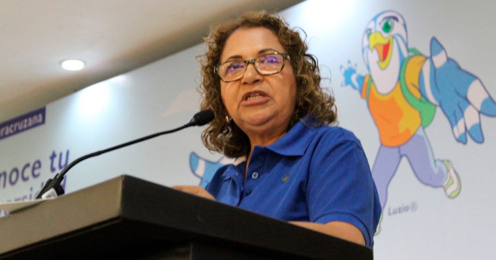 La UV dio la bienvenida a nuevos halcones de la región Poza Rica-Tuxpan La UV dio la bienvenida a nuevos halcones de la región Poza Rica-Tuxpan