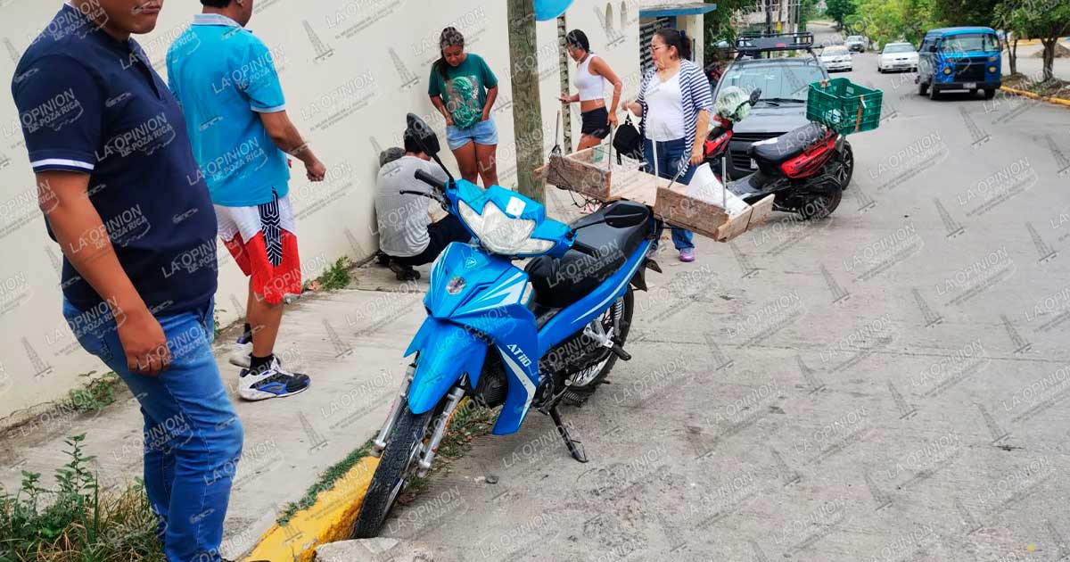 Motociclista resulta lesionado tras choque frente al fraccionamiento Kana Motociclista resulta lesionado tras choque frente al fraccionamiento Kana