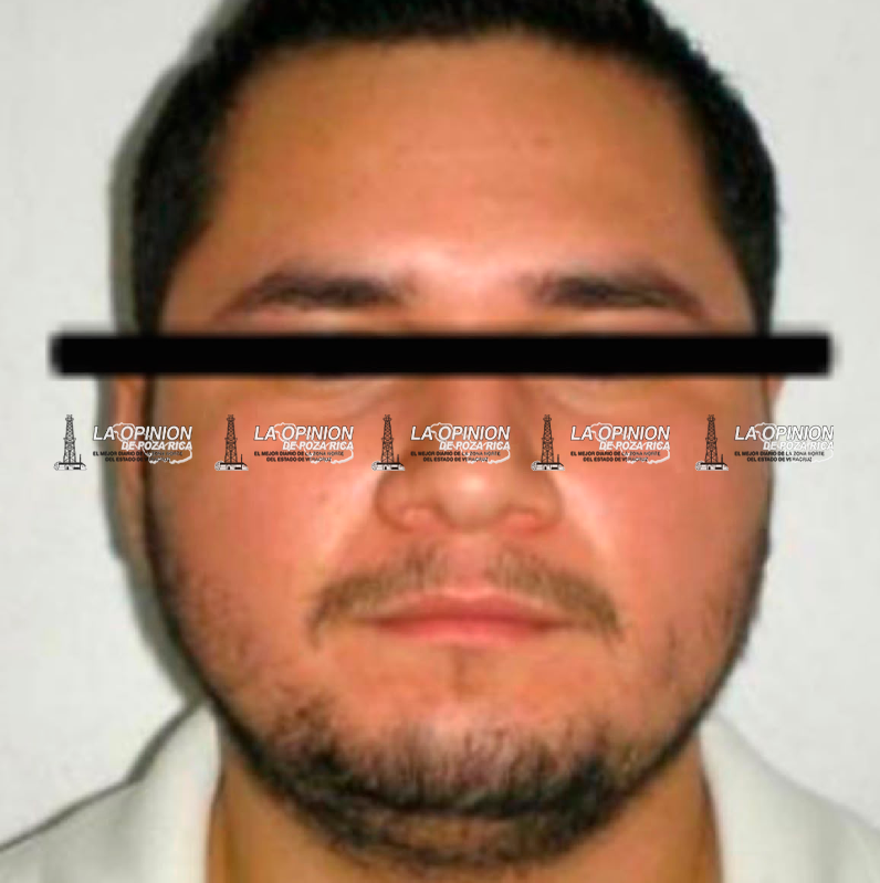 Acusan a presunto defraudador de ofrecer plazas de maestros