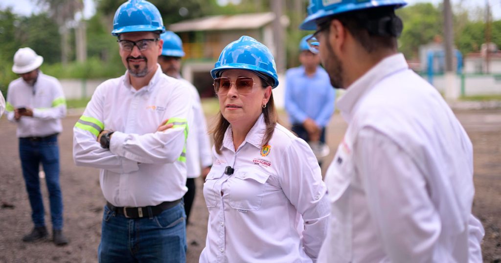 Vamos a salir adelante: Rocío Nahle apuesta por trabajadores para recuperar el Ingenio San Pedro Vamos a salir adelante: Rocío Nahle apuesta por trabajadores para recuperar el Ingenio San Pedro