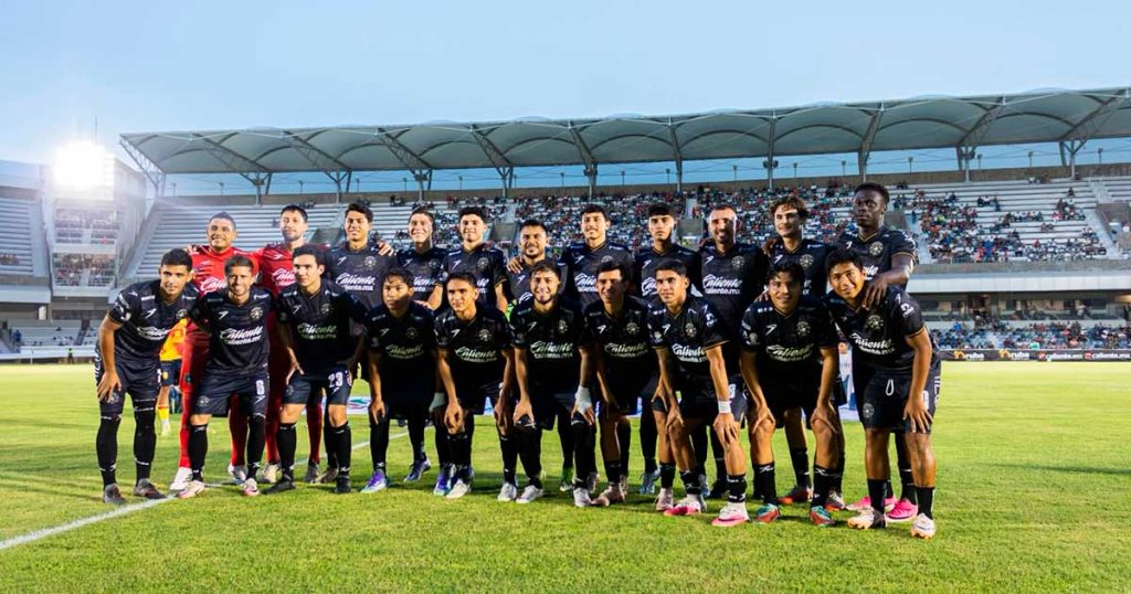 Noche histórica en el "Pirata": Omar Soto firma el primer gol y triunfo de Piratas FC en Liga de Expansión Noche histórica en el "Pirata": Omar Soto firma el primer gol y triunfo de Piratas FC en Liga de Expansión