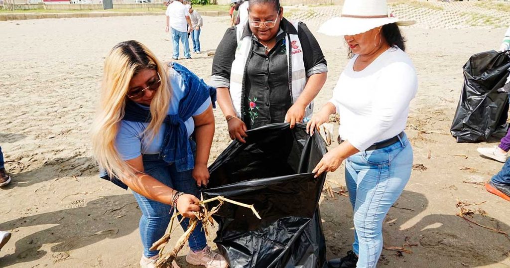 SEDEMA lidera megajornada de limpieza en Coatzacoalcos; retiran 1.8 toneladas de residuos previa al Festival del Mar 2026 SEDEMA lidera megajornada de limpieza en Coatzacoalcos; retiran 1.8 toneladas de residuos previa al Festival del Mar 2026