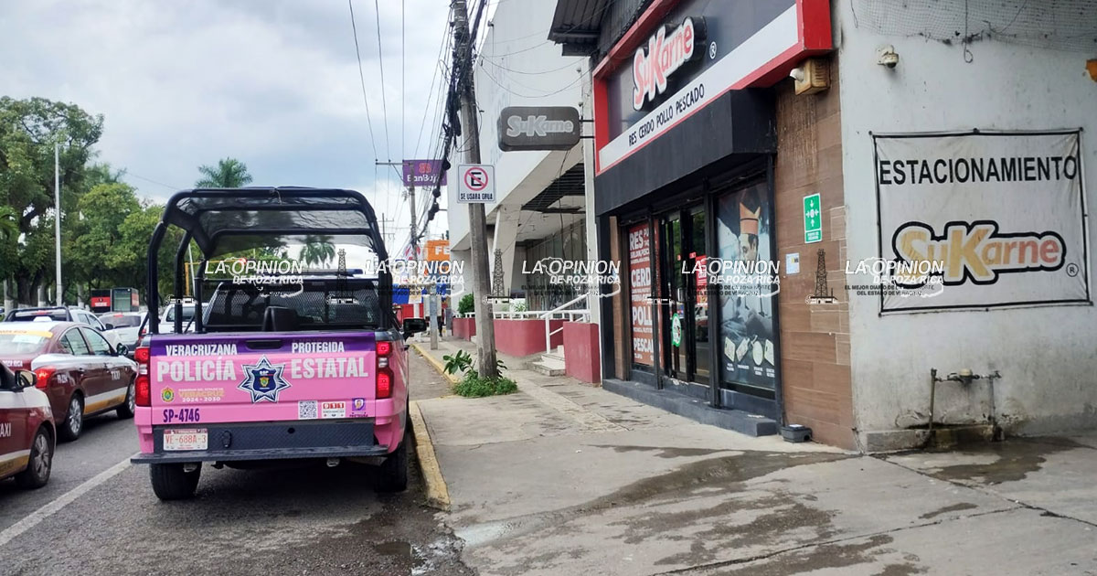 Amenaza de extorsión moviliza a policías y marinos en negocio de Poza Rica