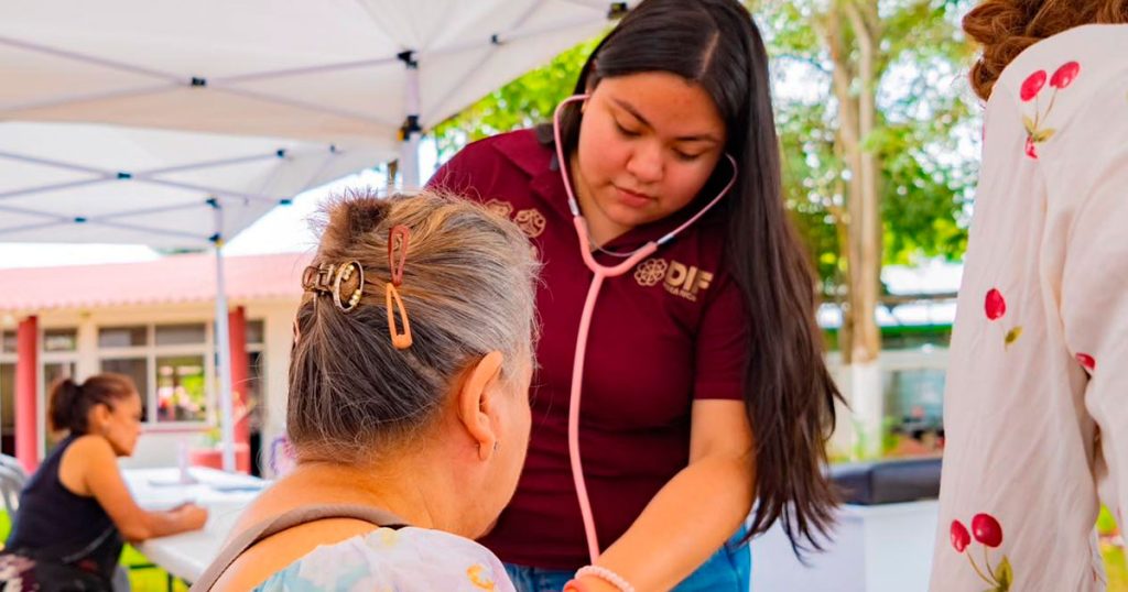 Gobierno de Poza Rica y DIF Municipal realizan jornada de salud integral para adultos mayores en “La Quinta de Mis Abuelos” Gobierno de Poza Rica y DIF Municipal realizan jornada de salud integral para adultos mayores en “La Quinta de Mis Abuelos”