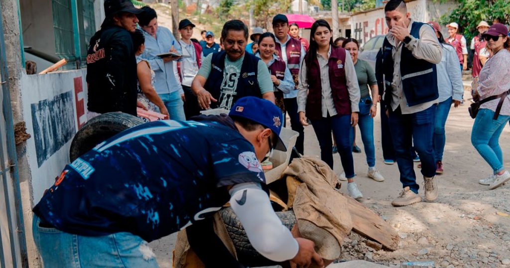 Gobierno de Poza Rica lleva a cabo jornada de descacharrización en la colonia Vicente Herrera Gobierno de Poza Rica lleva a cabo jornada de descacharrización en la colonia Vicente Herrera