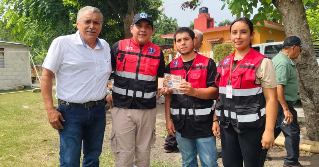 Comisión Nacional de Emergencias busca adquirir ambulancia para la subdelegación de Hueytepec Comisión Nacional de Emergencias busca adquirir ambulancia para la subdelegación de Hueytepec