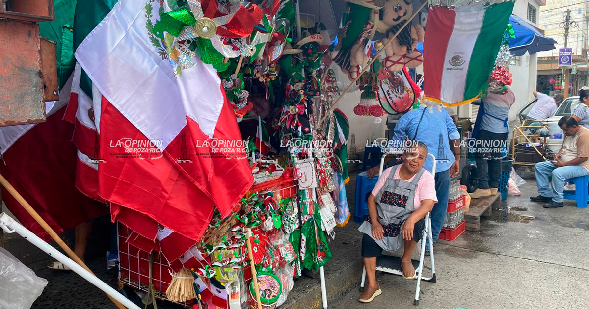 Disminuye la venta de artículos patrios en la ciudad