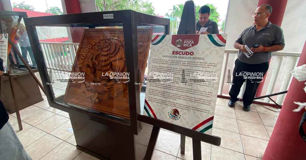 Inauguran exposición de los Símbolos Patrios