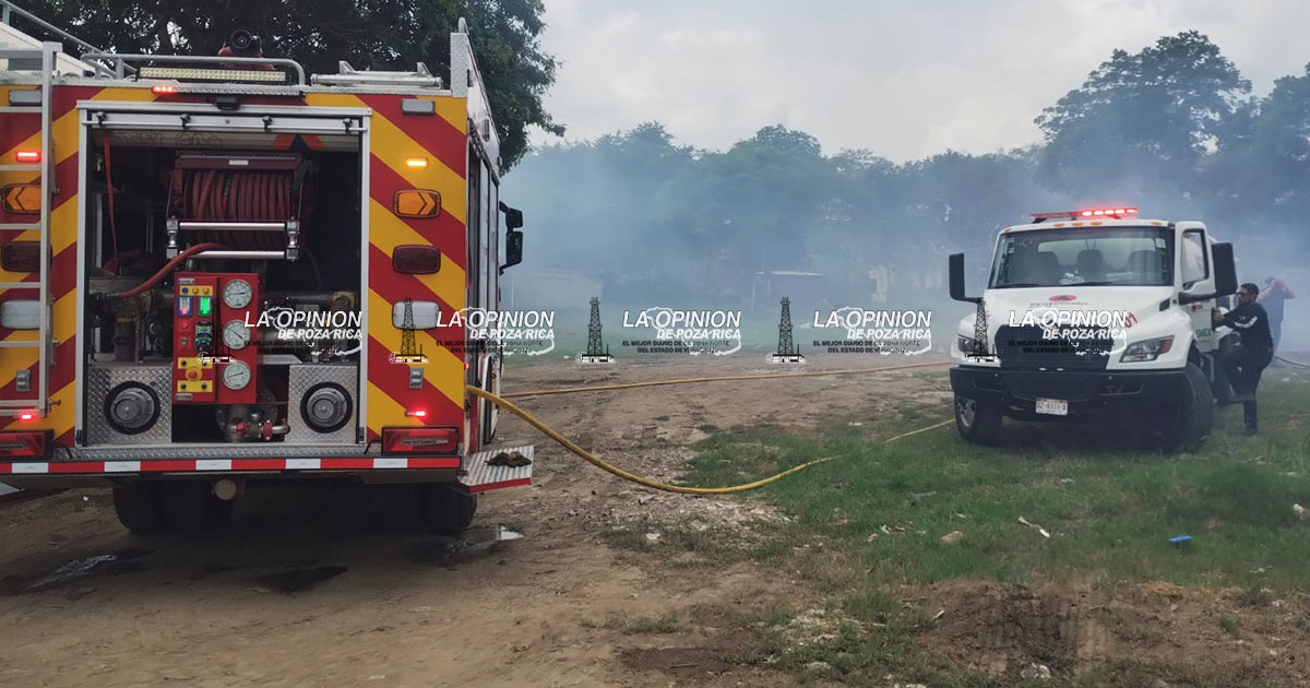 Fuego en predio abandonado alerta a comerciantes cerca de la Central de Abastos Fuego en predio abandonado alerta a comerciantes cerca de la Central de Abastos