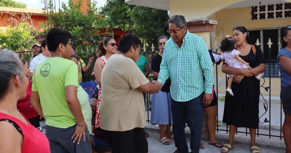Entregan nueva vialidad en Hueytepec Entregan nueva vialidad en Hueytepec