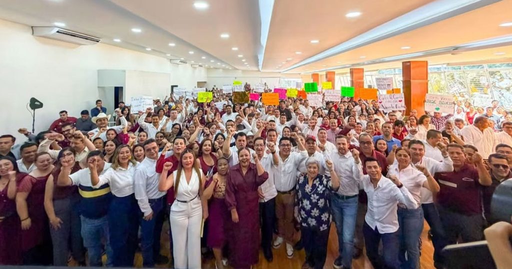 Héctor Probo se suma a Morena Héctor Probo se suma a Morena