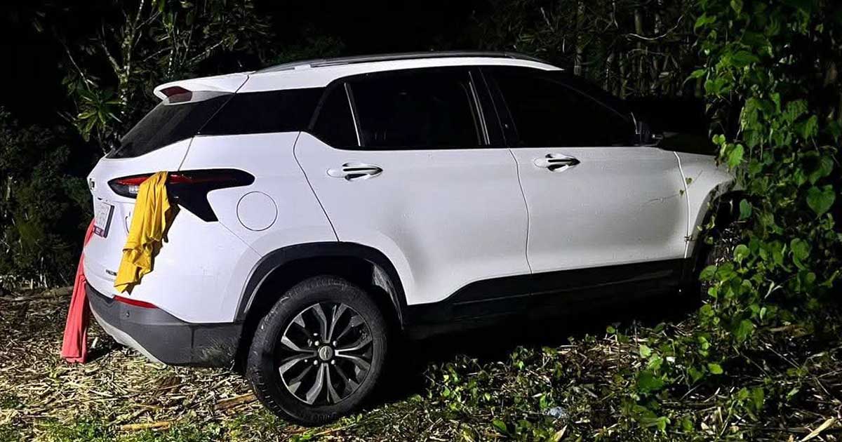 Recuperan camioneta robada en la México-Tuxpan Recuperan camioneta robada en la México-Tuxpan
