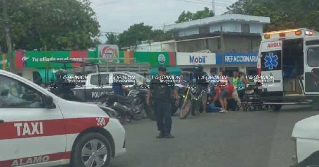 Colisionan motocicleta y patrulla de Álamo