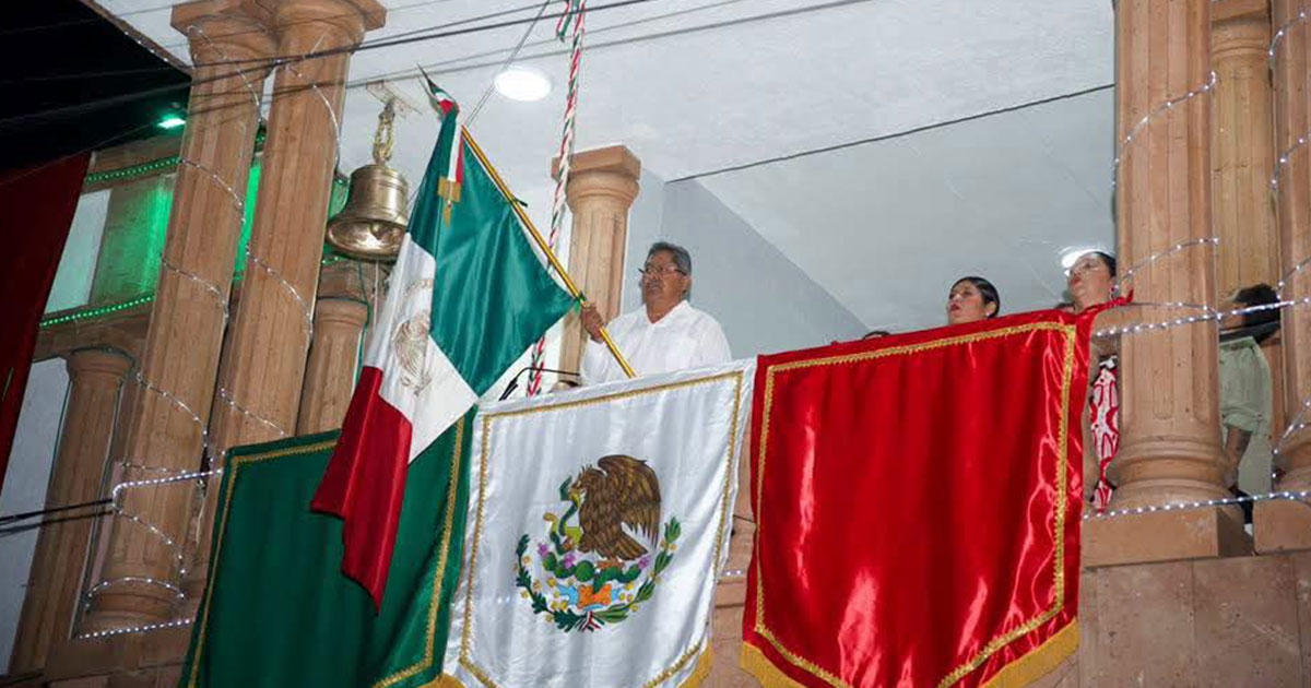 Tecolutla se viste de México y celebra sus fiestas patrias Tecolutla se viste de México y celebra sus fiestas patrias