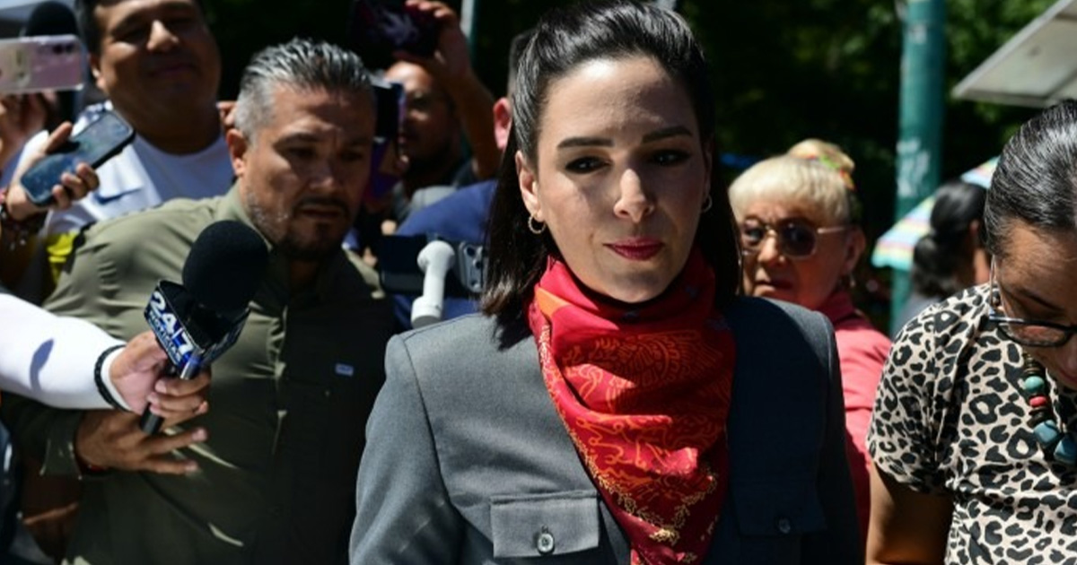 Rectora del Colver niega salario de 106 mil pesos Rectora del Colver niega salario de 106 mil pesos
