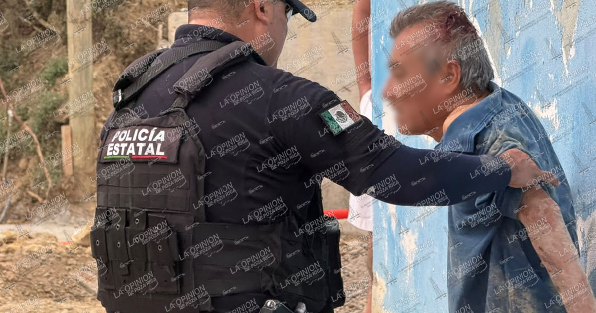 Se hace una alcancía al caer de su propia altura Se hace una alcancía al caer de su propia altura